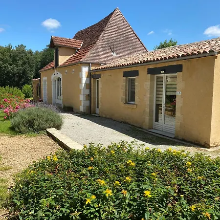 Les Gites De La Joubertie Salon Exterior photo