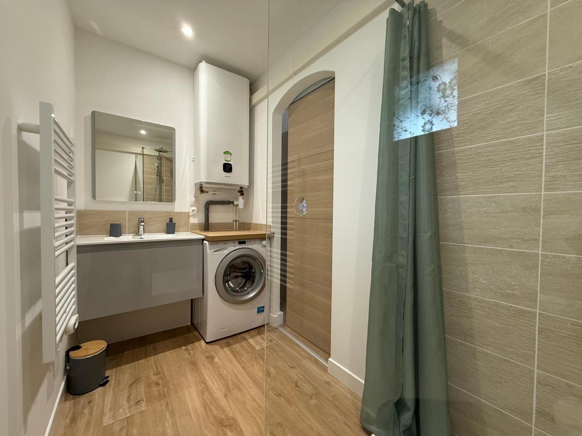 Les De La Joubertie Holiday home Salon